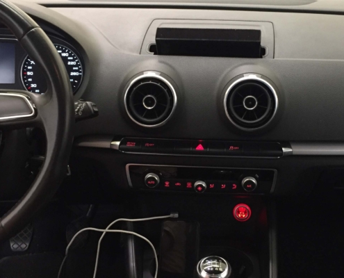 Automatismo de pantalla en Audi A3 Automatismo de pantalla en Audi A3