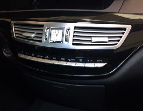 Click to show details - Pintura Moldura Interiores Mercedes S Salida del aire acondicionado interior del Mercedes Benz S