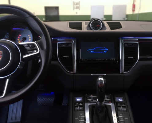 Apple CarPlay integrado para Porsche Macan S