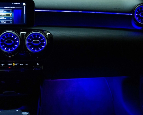 Iluminacion ambiente reposapies Iluminacion ambiente reposapies