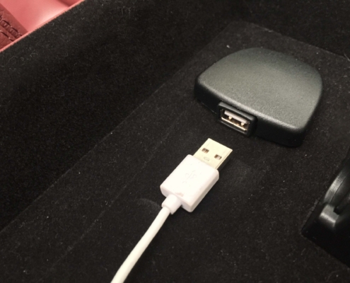 CarPlay en Mercedes SL Conector de CarPlay en Mercedes SL